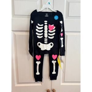 NEW Carter's Halloween Skeleton Pajama Set Pink Heart- Size 5T